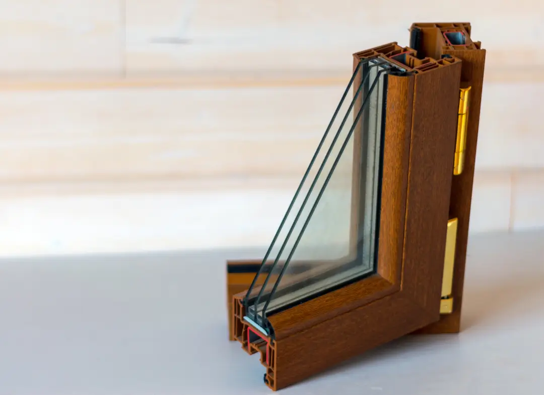 Installation de fenêtre en bois sur mesure La Salvetat-Saint-Gilles